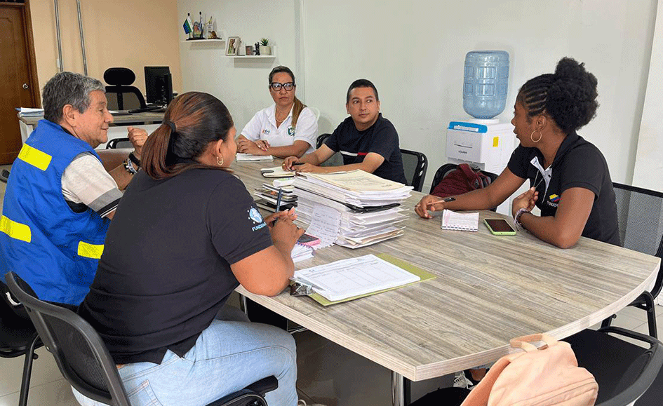 Definen obras de saneamiento para zonas rurales de Riofrío