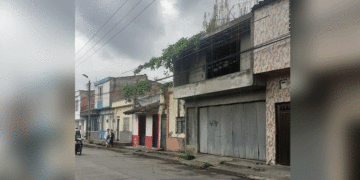 No es una casa embrujada, sino enmontada