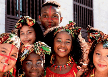 ¿Sabe usted por qué este lunes 13 de octubre es festivo en Colombia?