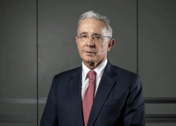 Tribunal Superior de Bogotá absolvió al expresidente Álvaro Uribe Vélez