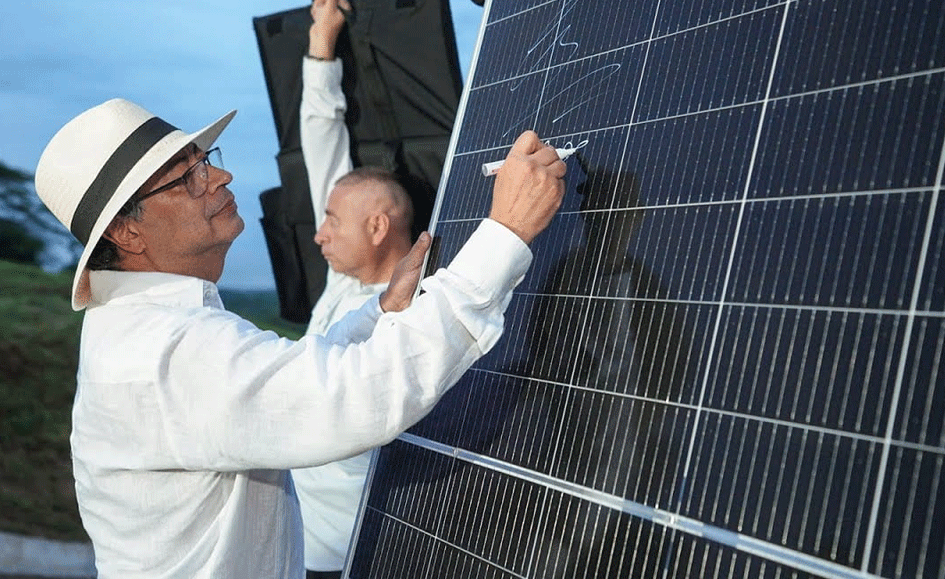 Gobierno Nacional pondrá en marcha la primera empresa productora de paneles solares del país