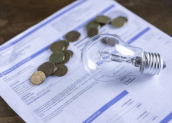 Gobierno estudia cambios en el cobro de la energía en Colombia