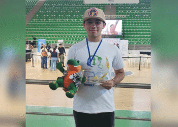 Joven ajedrecista formado en Tuluá gana el título Sub-17 en torneo del Caribe