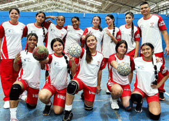 Orgullo tulueño: la Institución Educativa Julia Restrepo se corona campeona nacional de balonmano