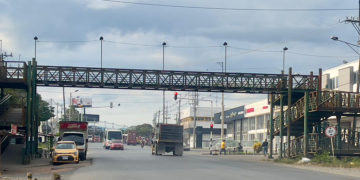 ¿Un puente en pausa… o en abandono? (Más Caucherazos aquí) 👇🏽