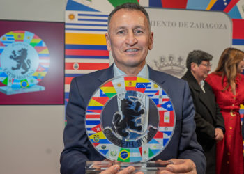 Tulueño fue galardonado en España por hermosa labor