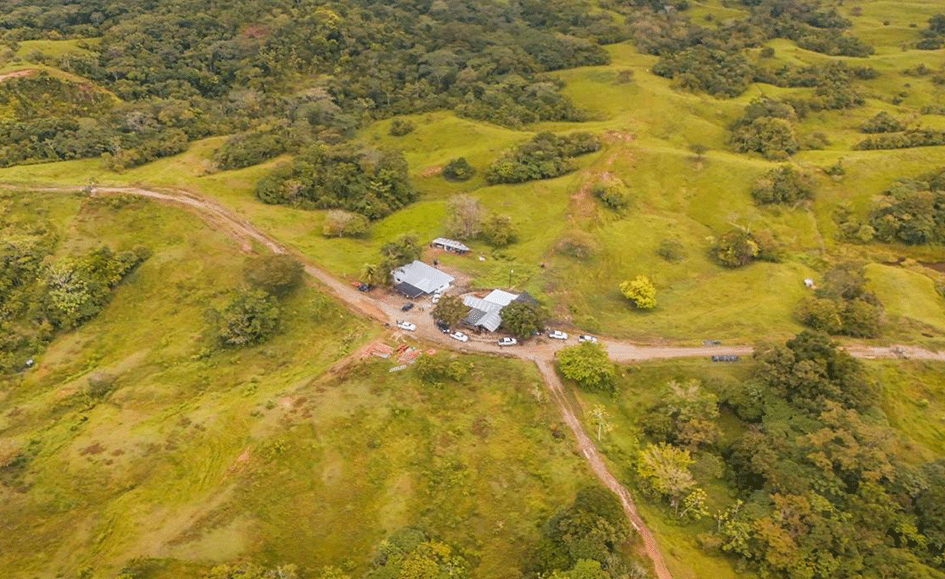 Gobierno pondrá en marcha la compra de tierras a bancos para campesinos y comunidades étnicas