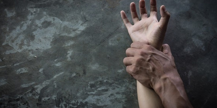 Indignación en Tuluá por presunta agresión sexual y brutal golpiza a mujer mientras entrenaba