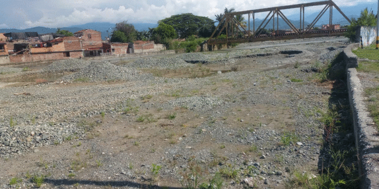 La descolmatación del río Tuluá es una necesidad urgente