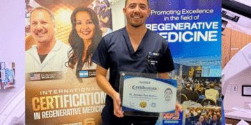 Médico vallecaucano se destaca por sus avances en terapias regenerativas