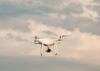 Ataque con drones explosivos deja un muerto y 15 heridos en El Plateado, Cauca