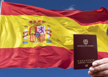 España regularizará a miles de colombianos en 2026