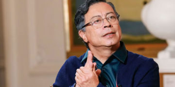 Gobierno asigna a Drogas La Rebaja la operación de medicamentos del sistema público