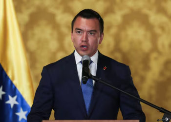 Ecuador eleva al 50 % aranceles a productos colombianos y profundiza tensión comercial