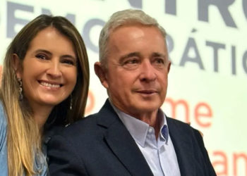 Paloma Valencia quiere que Álvaro Uribe sea su fórmula presidencial