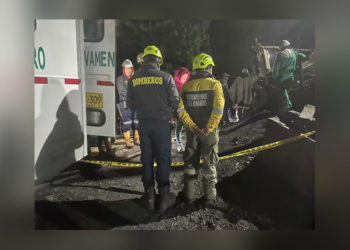 Seis mineros atrapados tras emergencia en socavón en Guachetá
