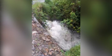 Tragedia en zona rural de Tuluá: mujer y dos niñas murieron arrastradas por la creciente de una quebrada