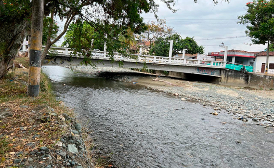 Conmoción en el centro de Tuluá tras hallazgo de cadáver en el río