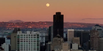 La Luna se tiñó de rojo: así se vivió el eclipse total visible este 3 de marzo