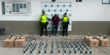 Más de 1.200 unidades de licor ilegal fueron incautadas en operativos en el Valle del Cauca