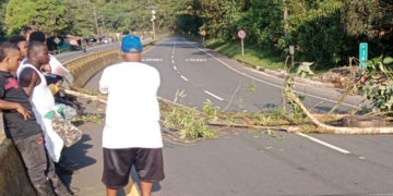 Protesta deja cierre total en corredor vial hacia Buenaventura