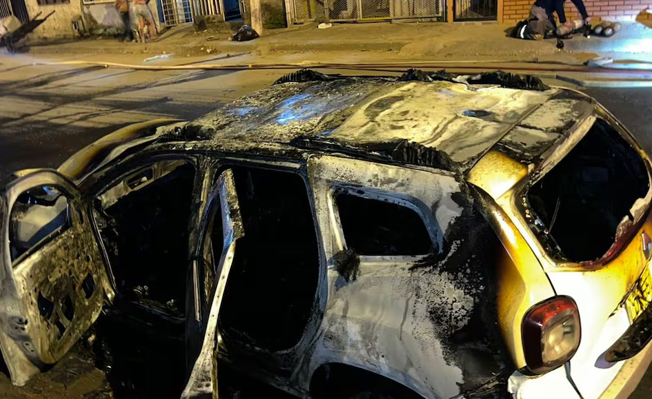 Atacan con bomba molotov a líderes sociales en el oriente de Cali