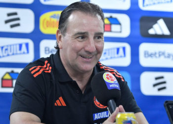 Carlos Antonio Vélez habló del futuro de Néstor Lorenzo en la Selección Colombia