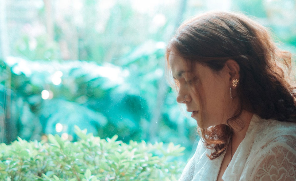 Catalina Marín desnuda el alma en ‘Reflejos’ y ‘Aranjuez’: dos canciones que convierten el duelo en arte