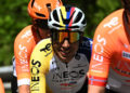 Egan Bernal se queda con el subcampeonato del Tour de los Alpes 2026
