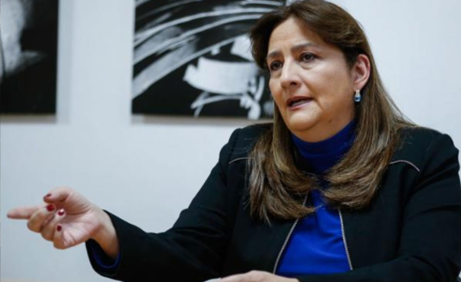 Exministra Ángela María Buitrago denuncia amenazas por hacer cumplir normas en cárceles