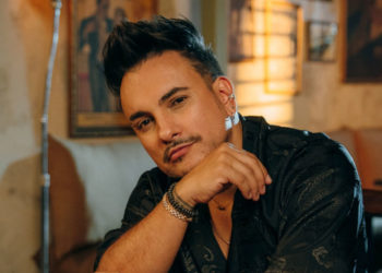 Nacho Acero regresa por todo lo alto: “El Diferente”, el álbum que sacude la salsa tras 7 años de silencio