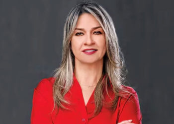 Vicky Dávila regresa a Semana tras salir de la carrera política
