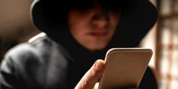 Delincuentes obtienen información de redes sociales para cometer extorsiones