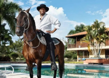 Faustino Asprilla convoca en Tuluá una “cabalgata de despedida” del Gobierno Petro