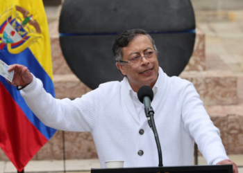 “Empieza mi retirada”: Petro anuncia el empalme con el gobierno de Abelardo de la Espriella