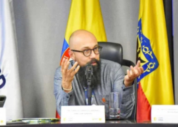 Carlos Carrillo renuncia a la UNGRD tras suspensión de la Procuraduría