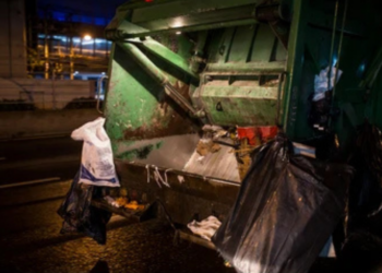 Operario descubrió un cadáver mientras descargaba basura en Palmira