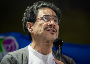 Iván Cepeda reconoce el preconteo, pero pide esperar el escrutinio final