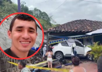Estudiante universitario murió tras choque de camioneta contra una fonda de Barragán