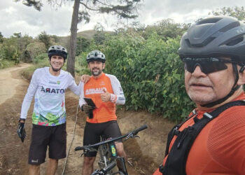 Ataque armado deja tres ciclistas muertos en carretera del Cauca