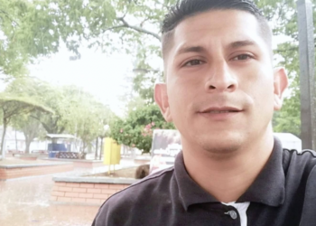 Ataque sicarial dejó un hombre muerto en pleno parque de San Pedro