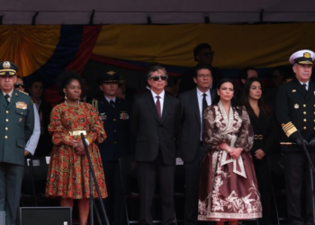 Cúpula militar se retiró antes del último discurso de Gustavo Petro