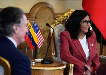 EE. UU. estudia otorgar inmunidad a Delcy Rodríguez tras petición del Gobierno Trump