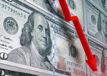 El dólar cae a su nivel más bajo en más de seis años en Colombia
