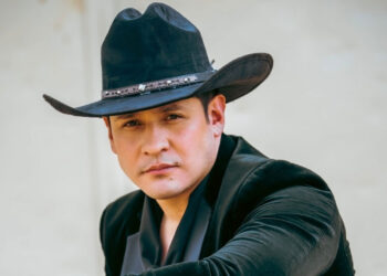 Juan Pablo Navarrete revive un clásico inolvidable con su versión de “Secreto de Amor”
