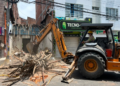 Demuelen casa afectada por el sismo en Tuluá