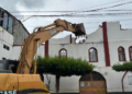 Demuelen torre de la Iglesia de Aguaclara tras daños del terremoto