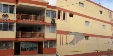 El terremoto obliga a despedir la Alcaldía de Versalles
