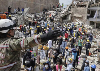 Se cumplen 72 horas del terremoto: la búsqueda no se detiene