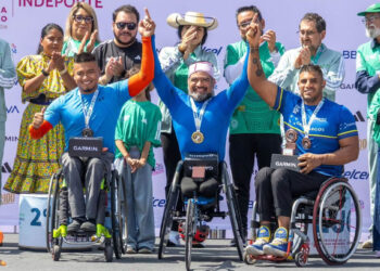 Francisco Sanclemente vuelve al podio en la Maratón de Ciudad de México